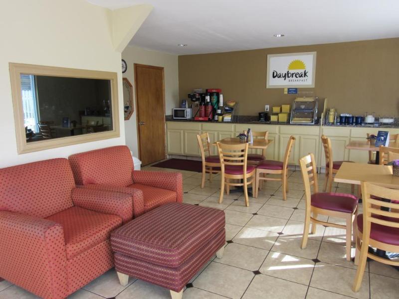 Days Inn By Wyndham Augusta Wheeler Road Eksteriør billede